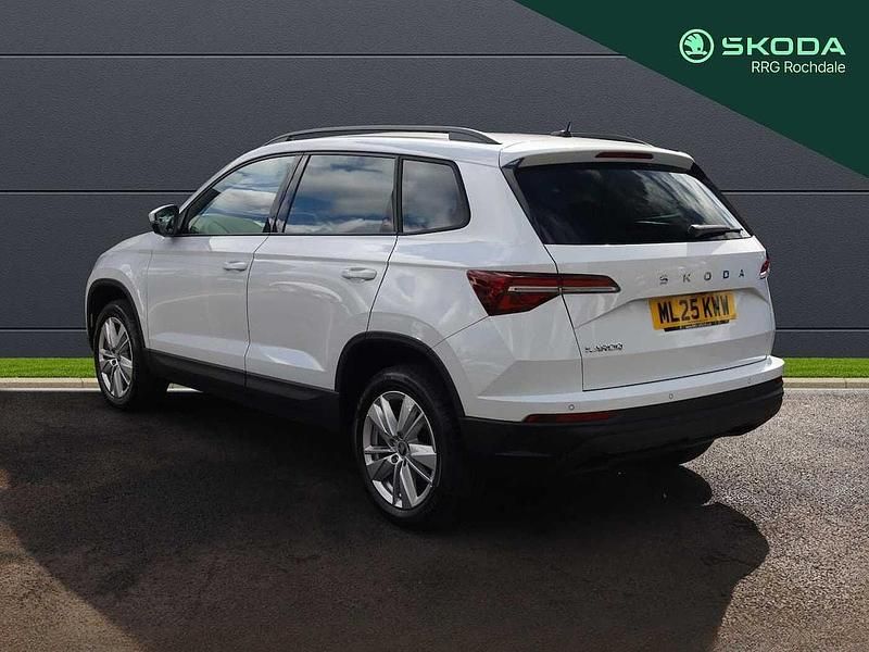 Used Skoda Karoq SE 150 HP (110 kW) 2025 Moon white metallic SUV