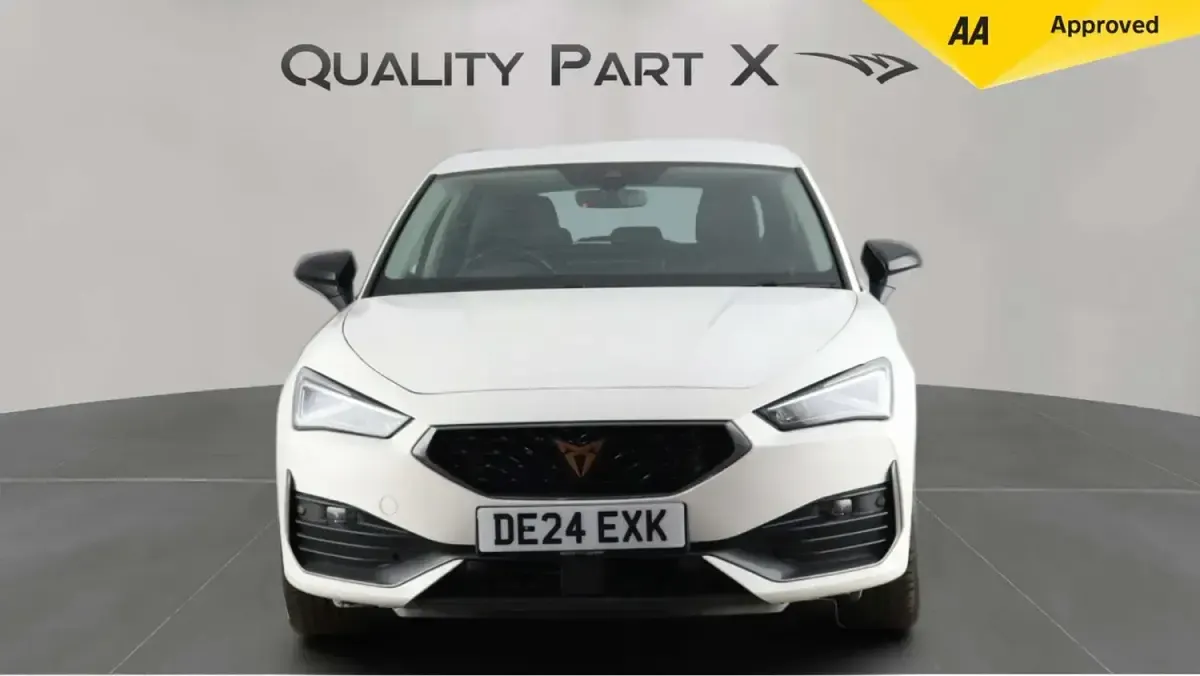 Used Cupra Leon 150 HP (110 kW) 2024 White Hatchback