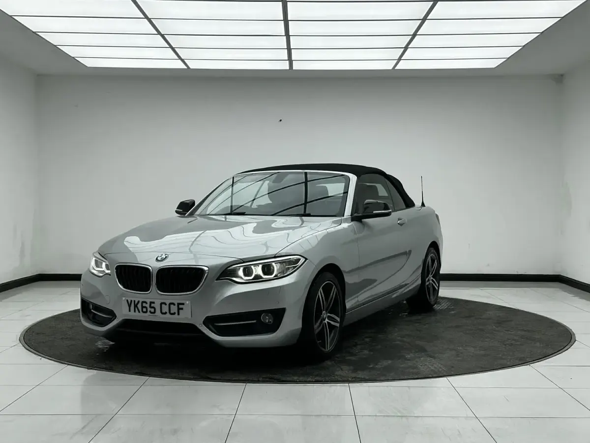 Usado BMW 220 Sport Line 2015 Plateado Descapotable