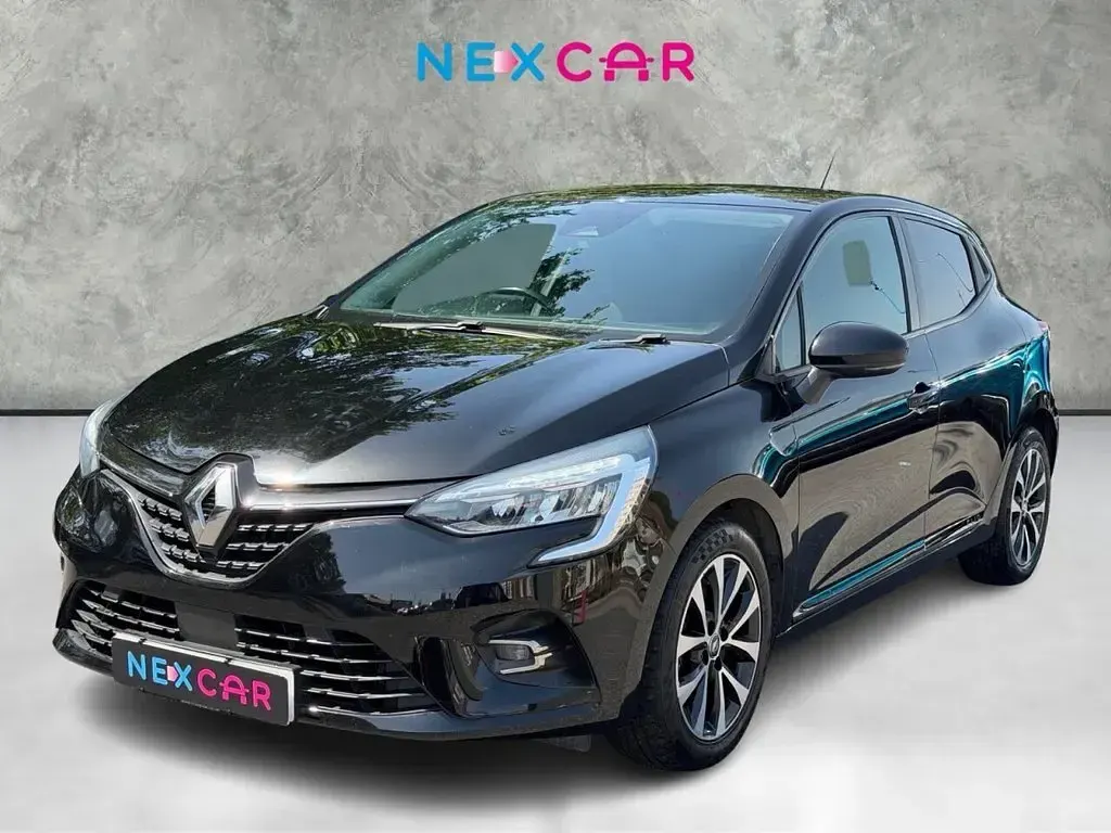 Used Renault Clio Iconic 85 HP (62 kW) 2020 Black Hatchback