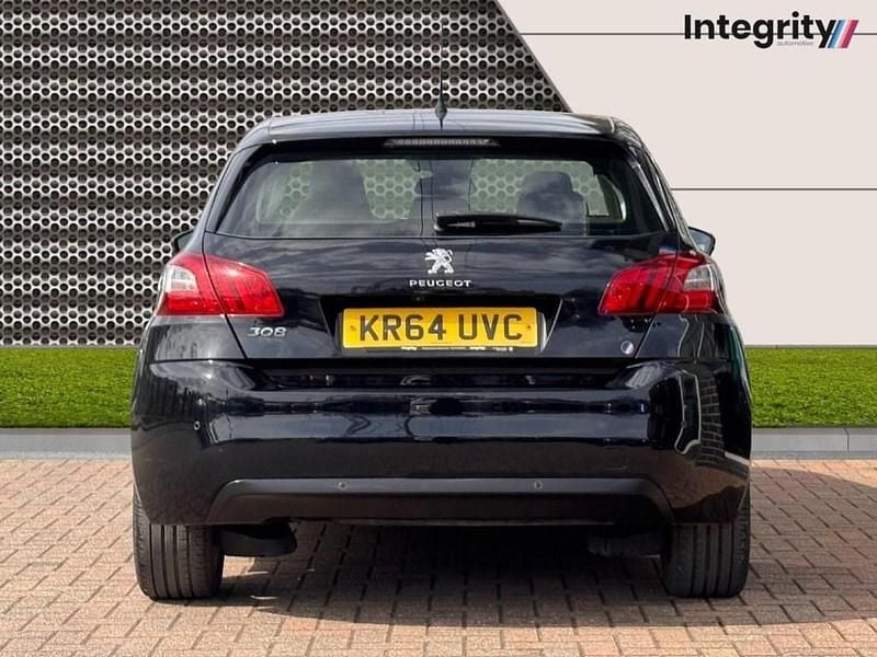 Used Peugeot 308 Allure 115 HP (84 kW) 2014 Black Hatchback
