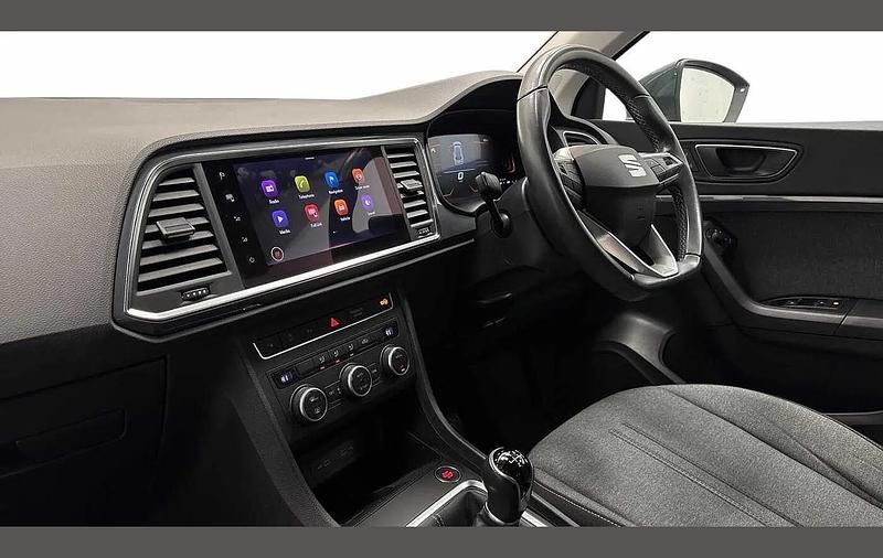 Used Seat Ateca SE Technology 108 HP (79 kW) 2023 Green SUV