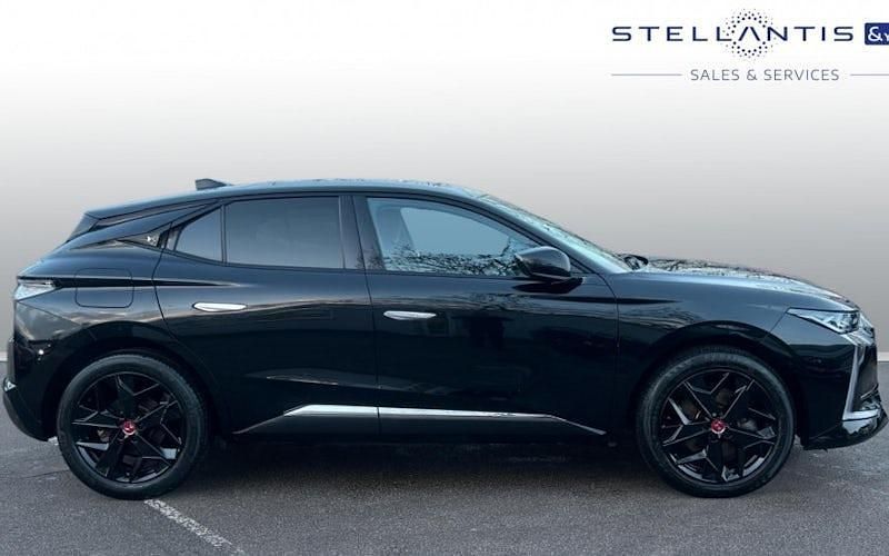 Used DS Automobiles DS4 Performance Line Plus 224 HP (164 kW) 2022 Black Hatchback