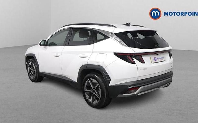 Used Hyundai Tucson Premium 252 HP (185 kW) 2025 White SUV
