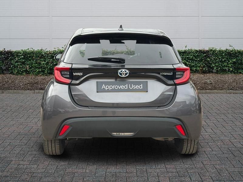 Used Toyota Yaris Hybrid Design 2022 Grey Hatchback