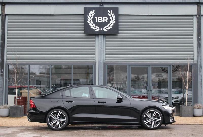 Used Volvo S60 R-Design 2019 Black Sedan