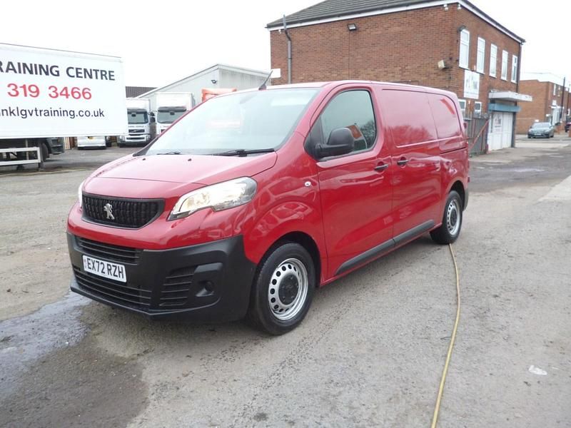 Red Used 2022 Peugeot Expert Premium Van | £9,495 (Super price) - Image 1/3