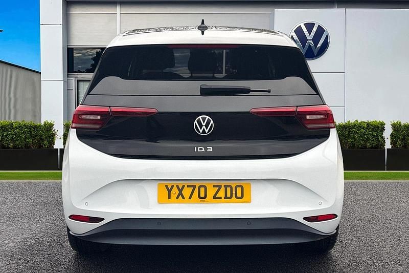 Used VW ID.3 Pro 150 kW (204 HP) 2020 White Hatchback