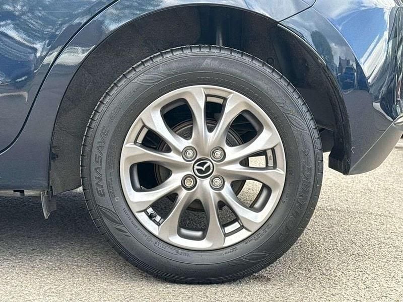 Begagnad Mazda 2 88 HK (64 kW) 2020 Blå Halvkombi