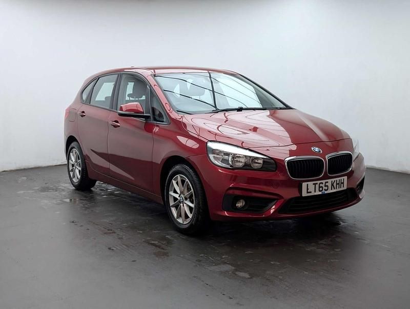 Used BMW 218 Comfort Edition 2015 Red MPV