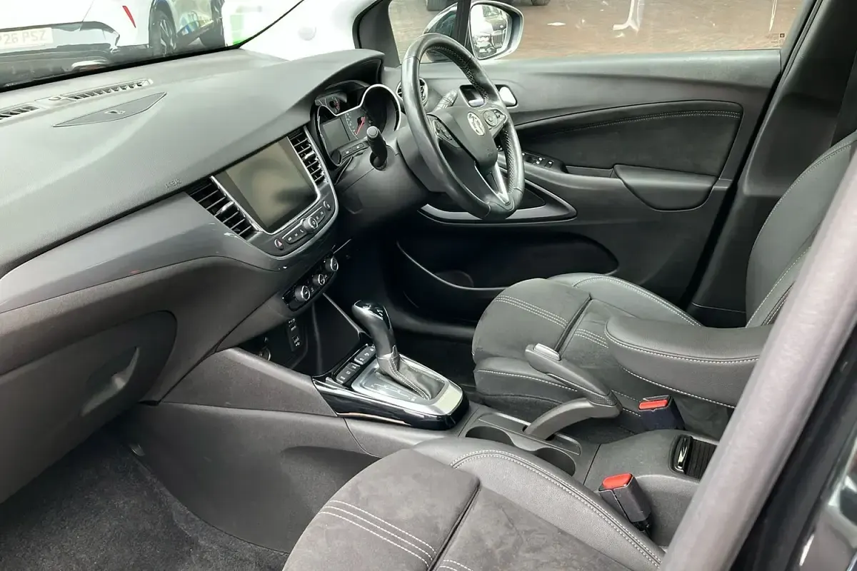 Used Vauxhall Crossland Ultimate 130 HP (95 kW) 2023 Black SUV