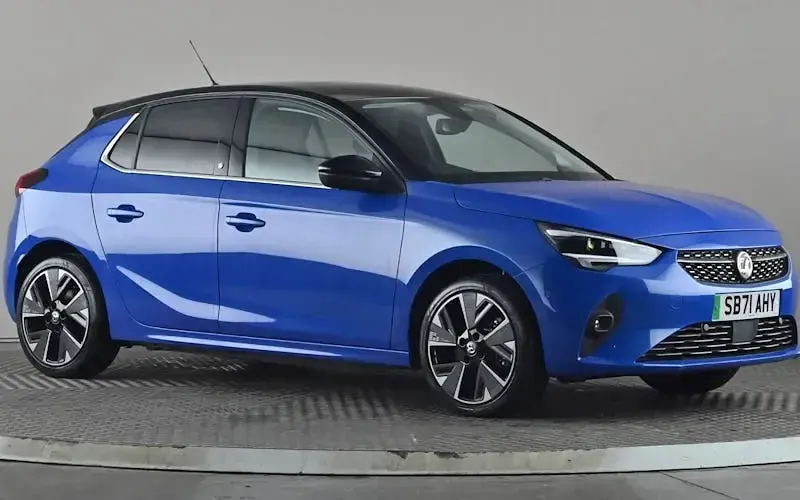 Usado Vauxhall Corsa-e Elite 100 kW (136 HP) 2022 Citadino