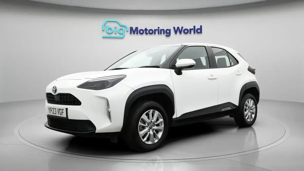 Used Toyota Yaris Cross 2023 White SUV