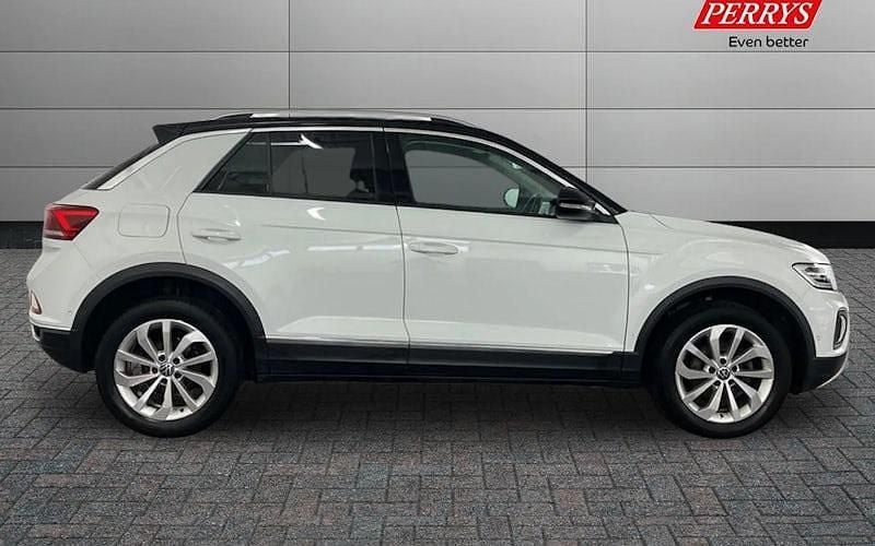 Used VW T-Roc Style 150 HP (110 kW) 2025 SUV