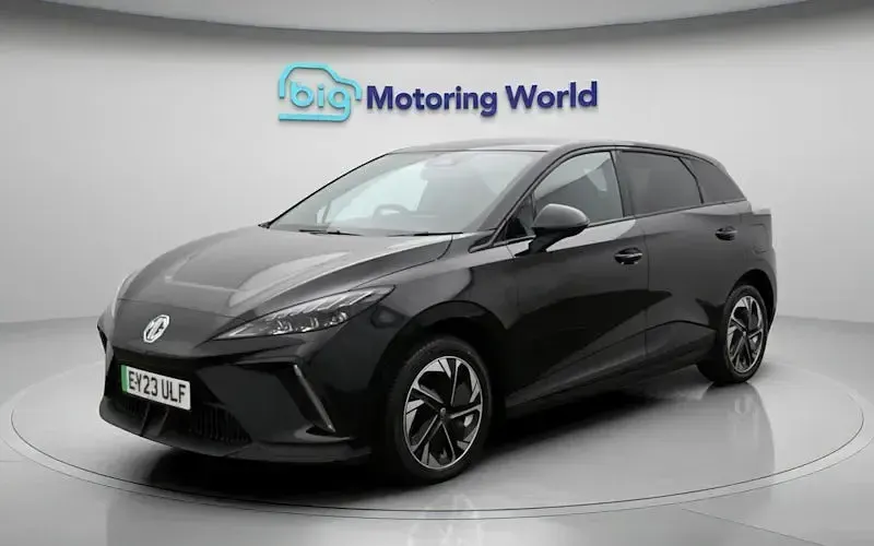 Used MG MG4 EV Trophy 150 kW (204 HP) 2025 Hatchback