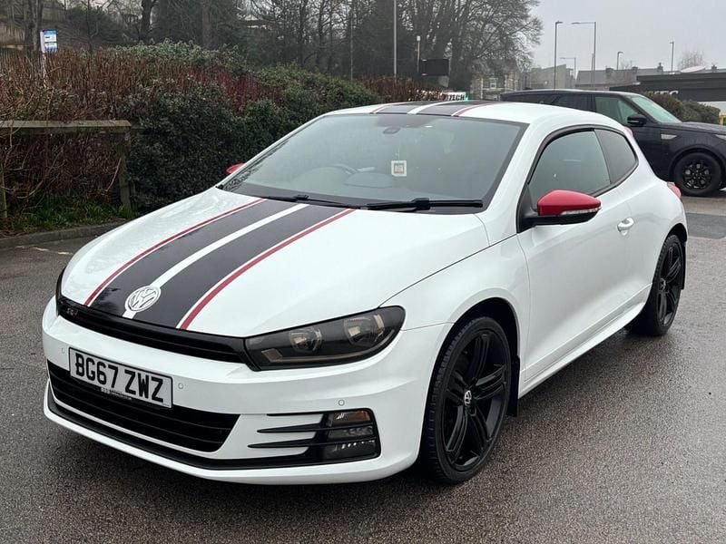 Used VW Scirocco R-line 184 HP (135 kW) 2017 White Coupe