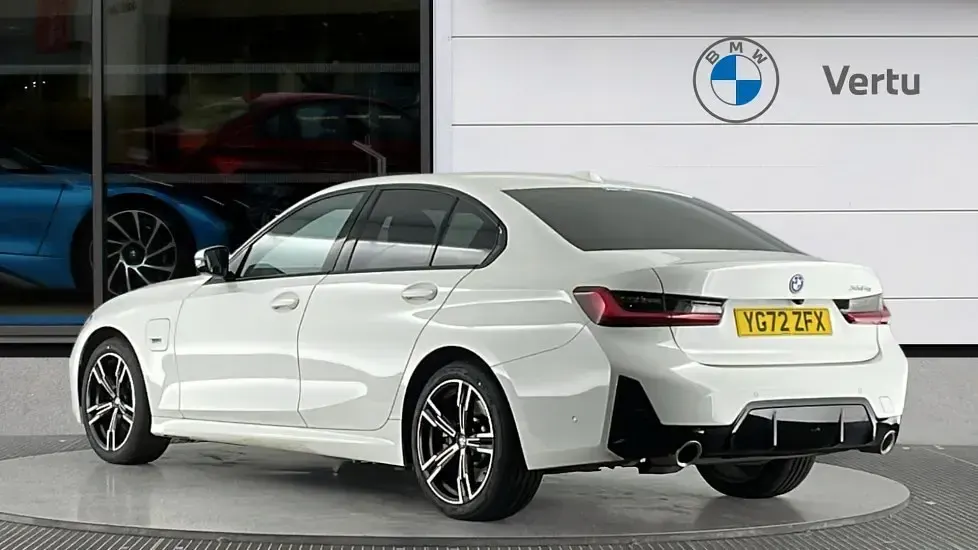 Usado BMW 330e M Sport 288 CV (211 kW) 2022 Blanco Berlina