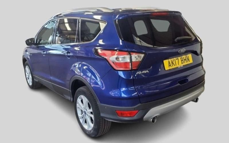 Used Ford Kuga Titanium 150 HP (110 kW) 2017 Blue SUV