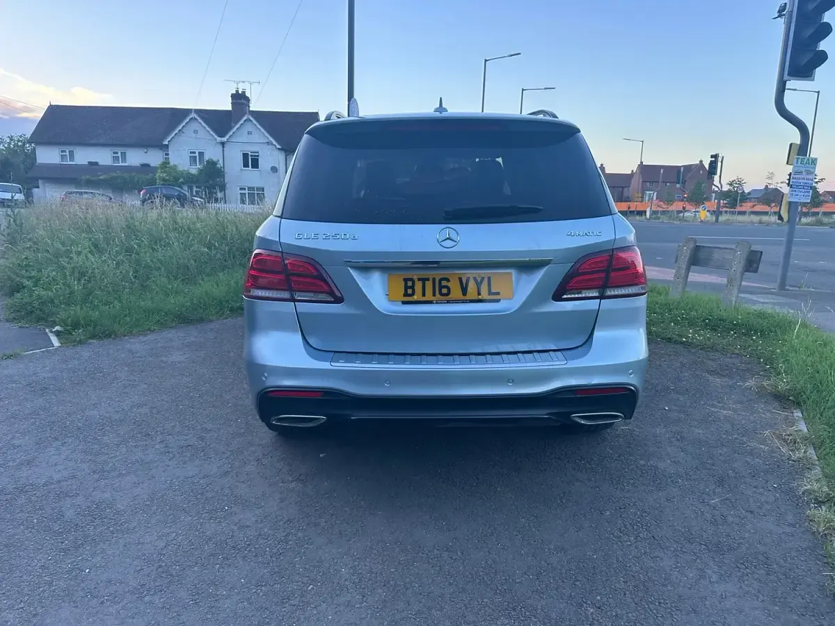 Used Mercedes GLE250 AMG line 204 HP (150 kW) 2016 Silver SUV