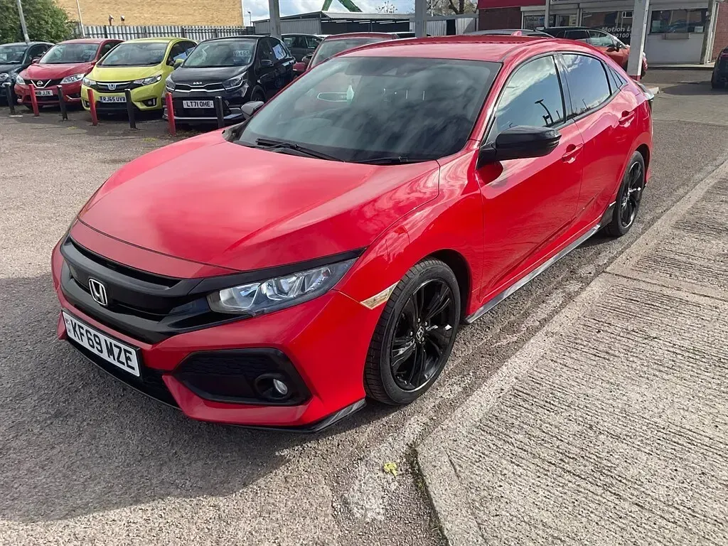 Used Honda Civic Sport 126 HP (92 kW) 2019 Red Hatchback