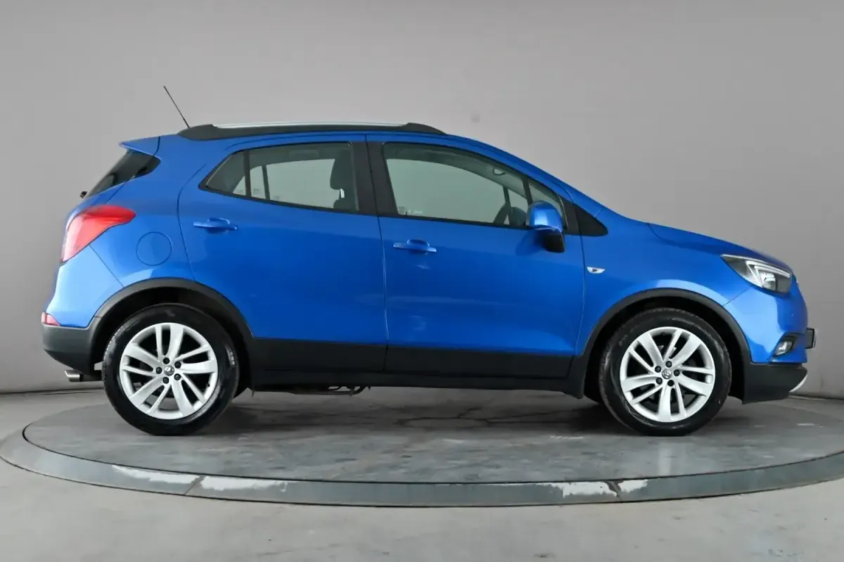 Used Vauxhall Mokka X Design Edition 140 HP (102 kW) 2018 Blue SUV