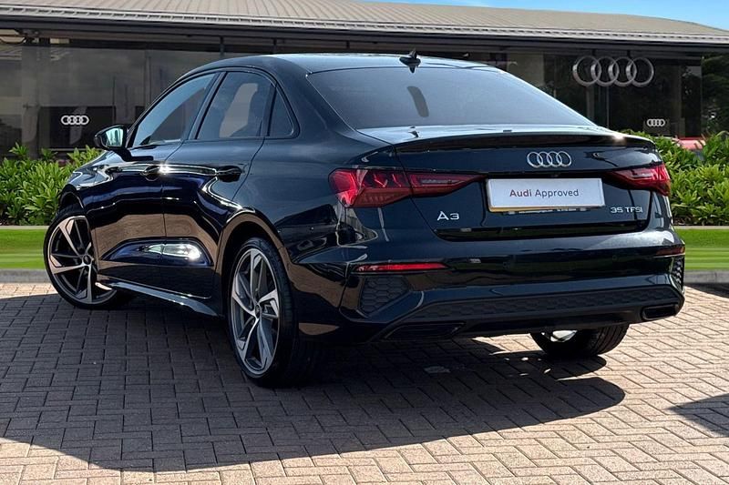 Used Audi A3 Comfort 150 HP (110 kW) 2021 Black Sedan