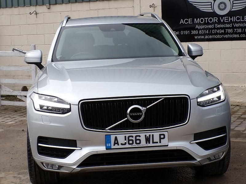 Used Volvo XC90 Momentum 235 HP (172 kW) 2016 Silver SUV
