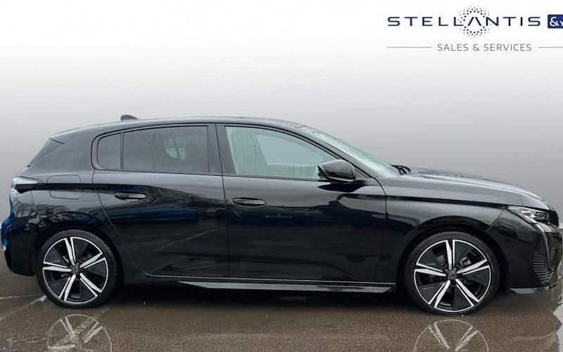 Used Peugeot 308 GT 131 HP (96 kW) 2024 Black Hatchback