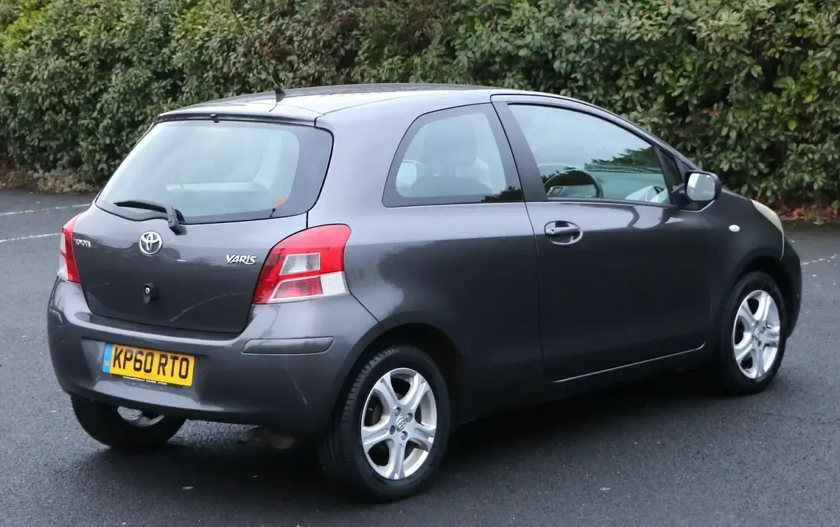 Used Toyota Yaris 2010 Grey Hatchback