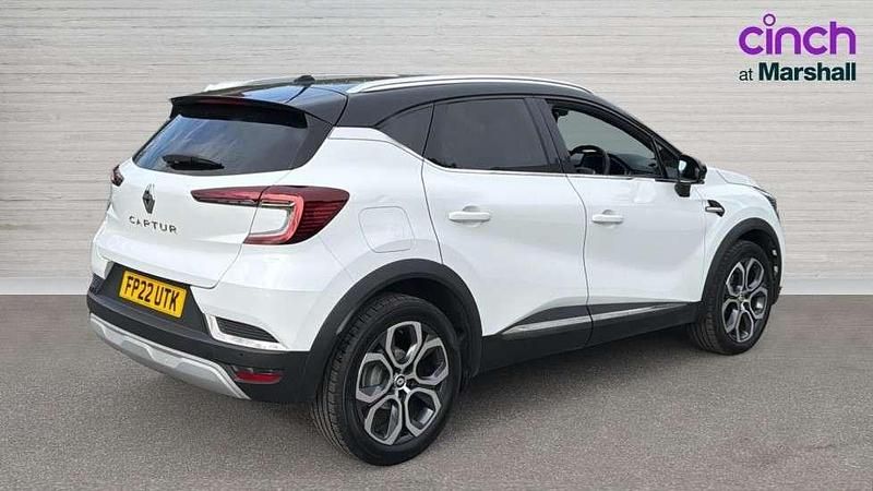 Second-hand Renault Captur SE 91 CP (66 kW) 2022 Alb SUV