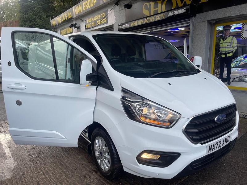 Used Ford Transit Custom Limited 130 HP (95 kW) 2022 White