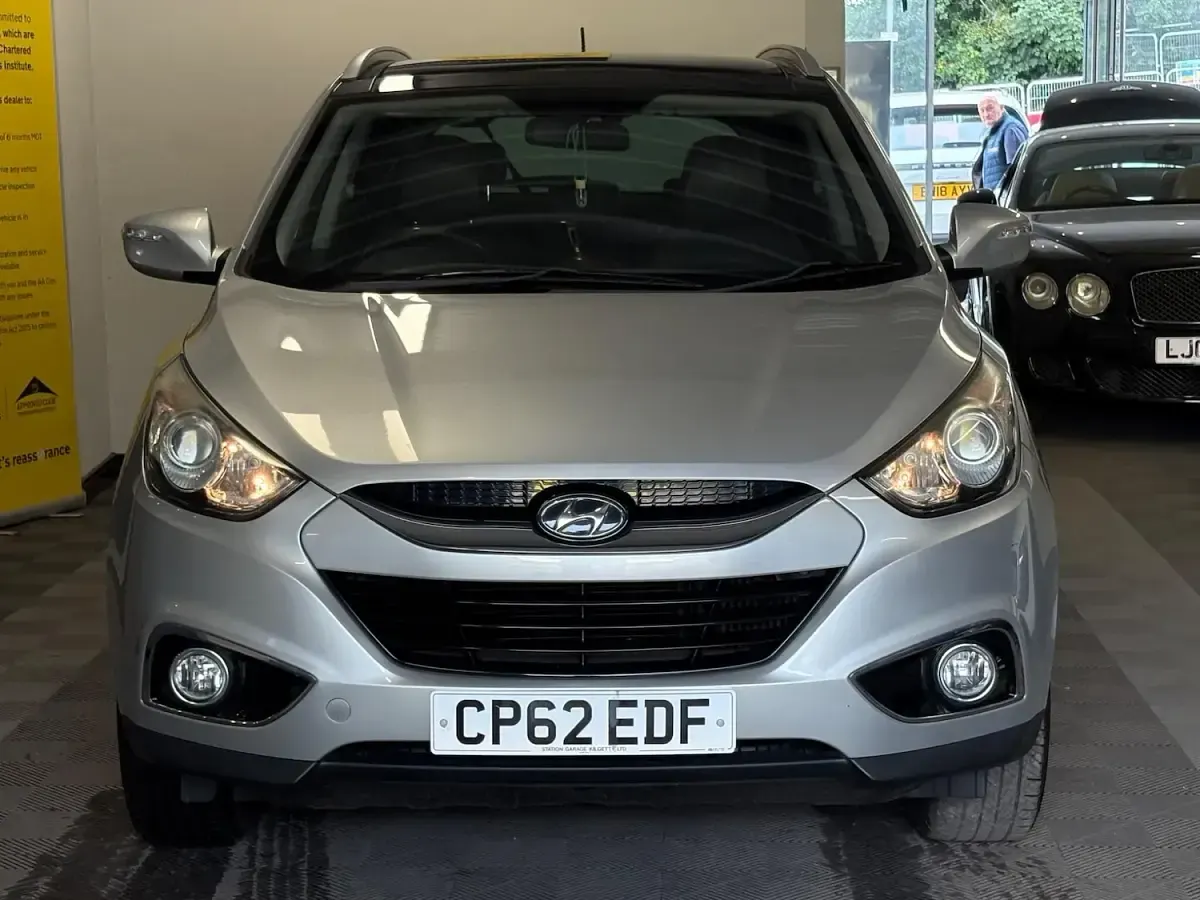 Used Hyundai ix35 Premium 115 HP (84 kW) 2012 Silver SUV