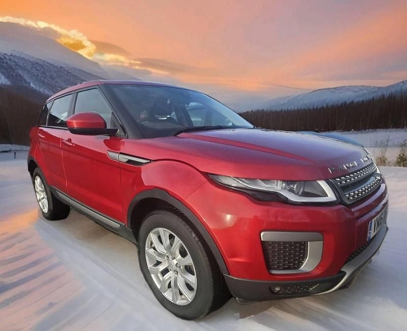 Used Land Rover Range Rover evoque SE 2016 Red Estate