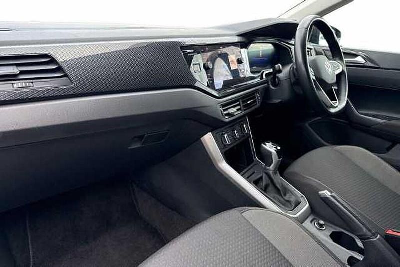 Used VW Polo Match 95 HP (69 kW) 2025 Black Hatchback