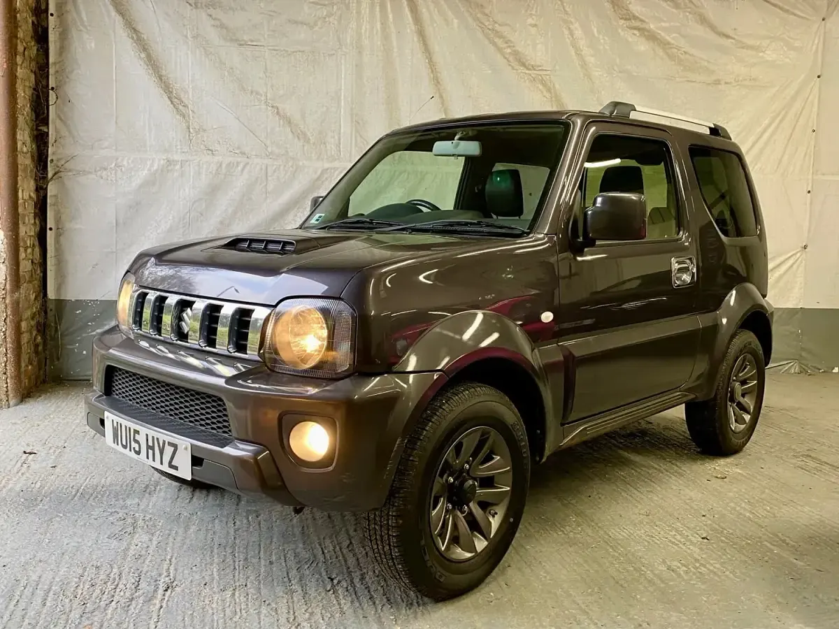 Used Suzuki Jimny SZ4 85 HP (62 kW) 2015 Grey SUV