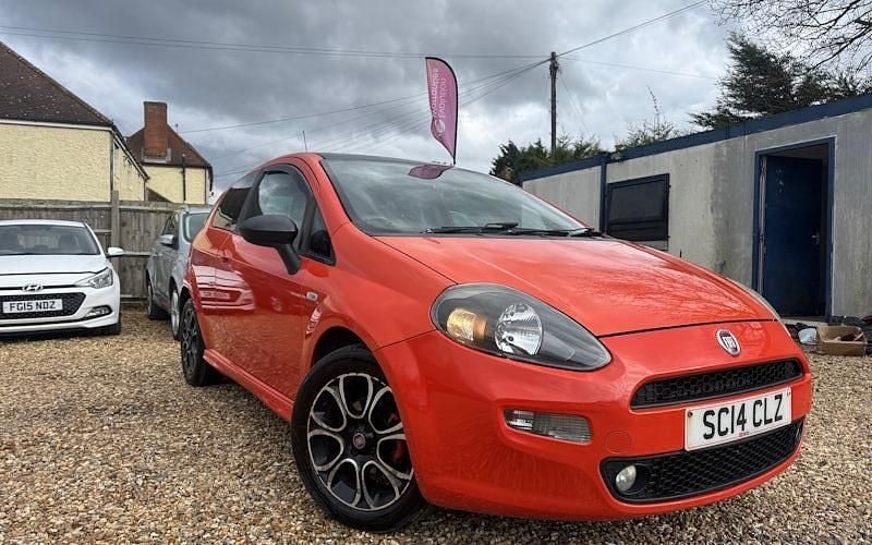 Used Fiat Punto S 77 HP (56 kW) 2013 Orange/black Hatchback