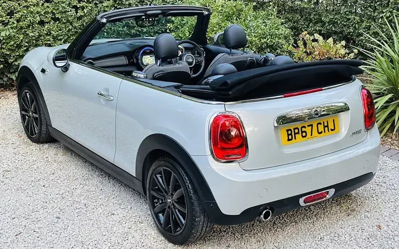 Used Mini Cooper Cabriolet 136 HP (100 kW) 2017 Silver Cabriolet