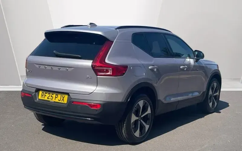 Used Volvo XC40 Plus 197 HP (144 kW) 2026 SUV