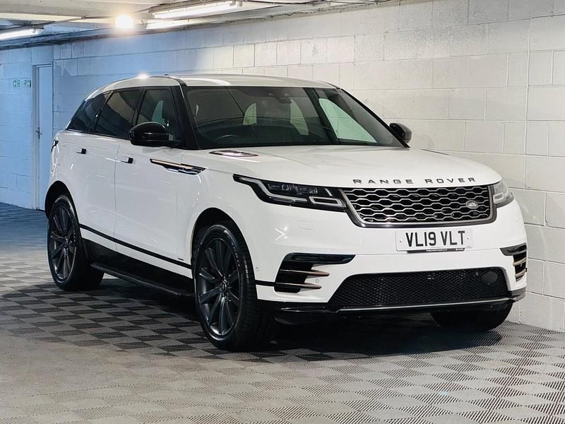 White Used 2019 Land Rover Range Rover Velar HSE Dynamic SUV | £16,989 (Good price) - Image 1/4