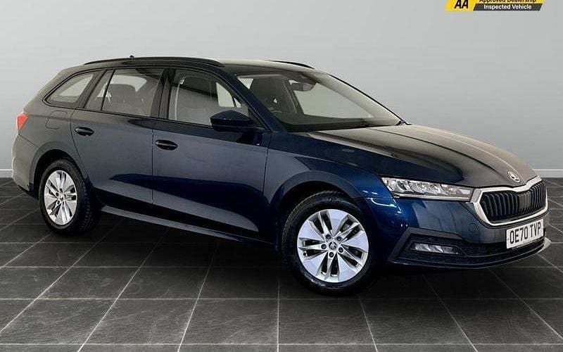 Used 2024 Skoda Octavia SE Technology Estate | £9,295 (Super price) - Image 1/2
