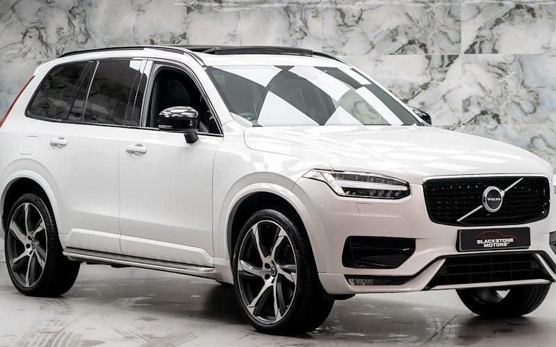 White Used 2021 Volvo XC90 R-Design Pro SUV | £30,749 (Good price) - Image 1/4