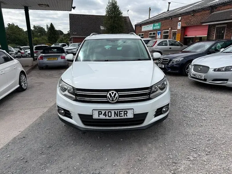 Used VW Tiguan Match 138 HP (101 kW) 2014 White SUV