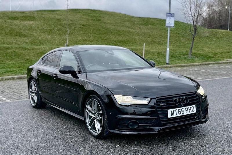 Used Audi A7 Advanced 2016 Black Hatchback