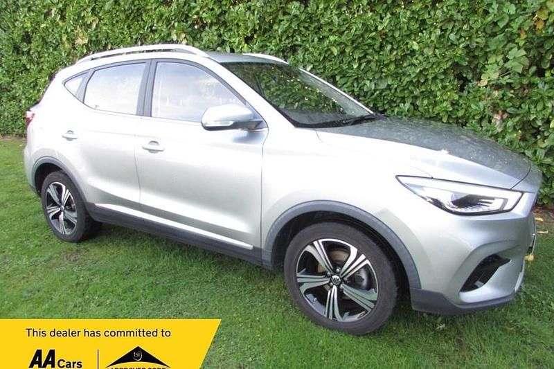 Silver Used 2022 MG ZS Excite Sedan | £11,500 (Fair price) - Image 1/1