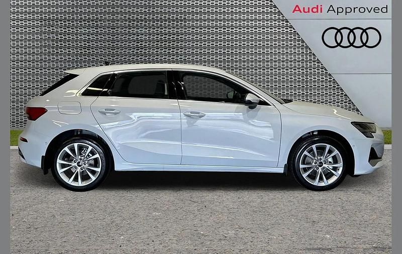 Used Audi A3 Sport 113 HP (83 kW) 2025 White Hatchback