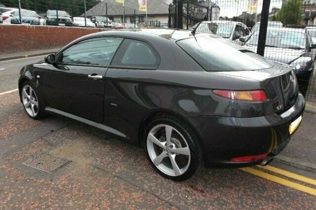 Used Alfa Romeo GT 2006 Coupe