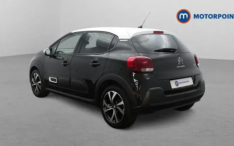 Used Citroën C3 PureTech 83 HP (61 kW) 2024 Black Hatchback