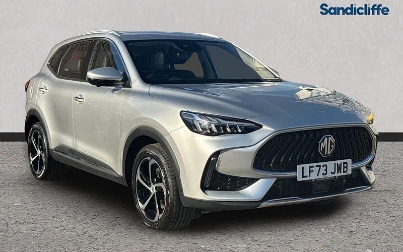 Metallic cosmic silver Used 2023 MG HS SE SUV | £15,718 (Fair price) - Image 1/4