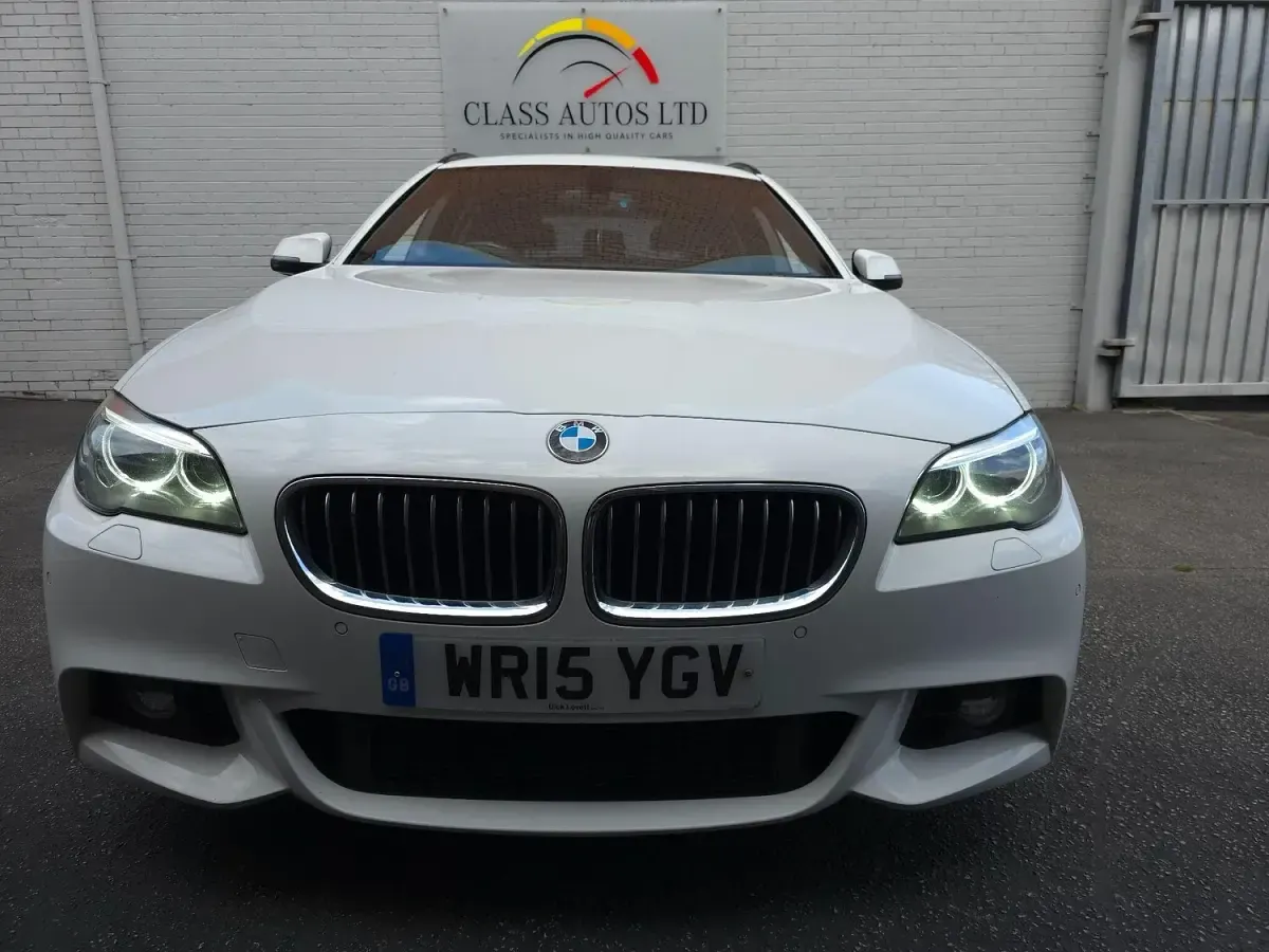 Used BMW 520 M Sport 190 HP (139 kW) 2015 White Estate