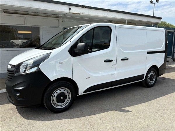 White Used 2016 Vauxhall Vivaro S Van | £12,490 (Fair price) - Image 1/1